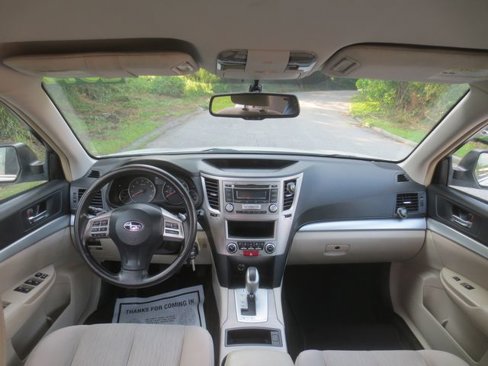 Used 2014 Subaru Outback 2.5i image 8