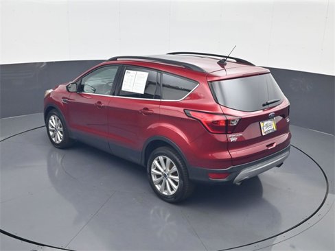 Used 2019 Ford Escape SEL image 19
