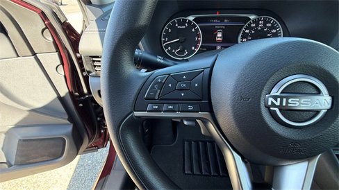 New 2025 Nissan Sentra SV w/ Trunk Package image 26