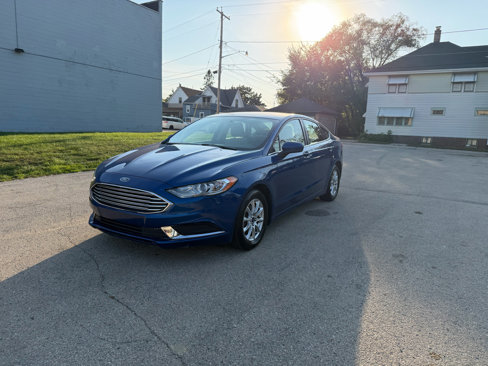 Used 2017 Ford Fusion S image 3