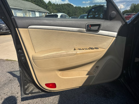 Used 2010 Hyundai Sonata GLS image 10