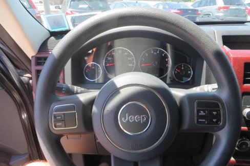 Used 2012 Jeep Liberty Sport image 44