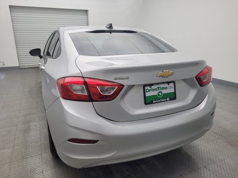 Used 2019 Chevrolet Cruze LS w/ LS Convenience Package image 6