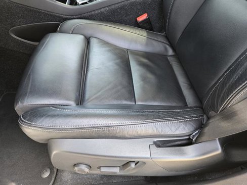 Certified 2023 Volvo XC40 B4 Plus image 23