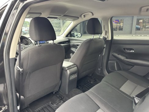 Used 2022 Nissan Sentra SV image 17