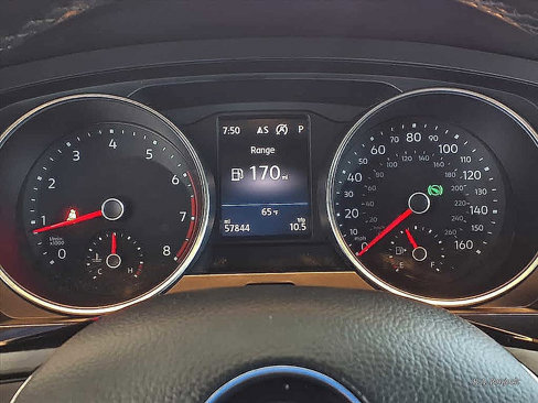 Used 2018 Volkswagen Tiguan SEL image 20