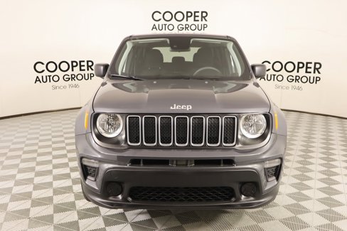 Used 2023 Jeep Renegade Latitude image 10