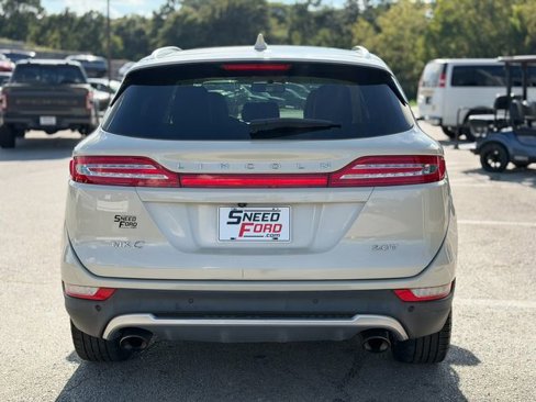 Used 2018 Lincoln MKC Select w/ Select Plus Package image 6