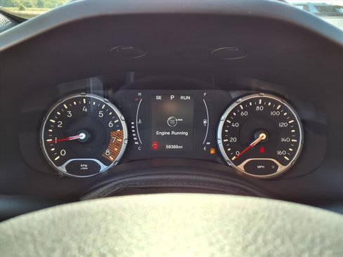 Used 2019 Jeep Renegade Sport image 19