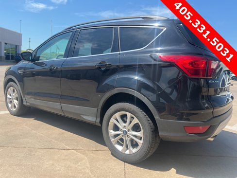 Used 2019 Ford Escape SEL image 5