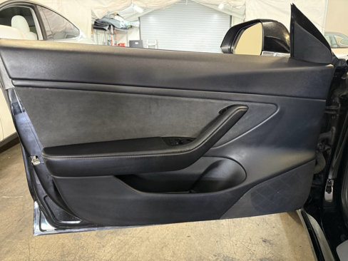 Used 2018 Tesla Model 3 Long Range image 16