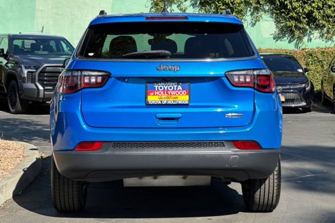 Used 2021 Jeep Compass Latitude w/ Convenience Group image 5