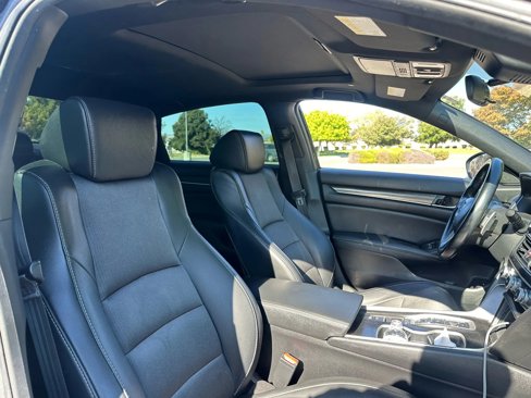 Used 2021 Honda Accord Sport image 12