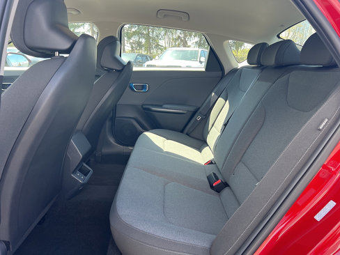 New 2025 Kia K4 LXS image 11