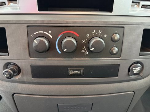 Used 2007 Dodge Ram 1500 Truck SLT w/ Trailer Tow Group image 18