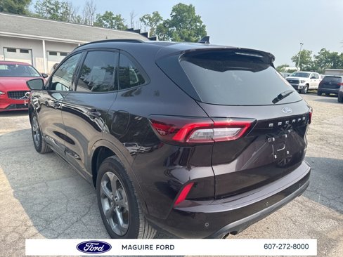 Used 2023 Ford Escape ST-Line Select w/ Tech Pack #2 image 4