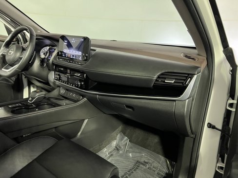 Used 2022 Nissan Rogue SL w/ SL Premium Package image 31