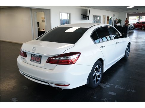 Used 2017 Honda Accord LX image 7