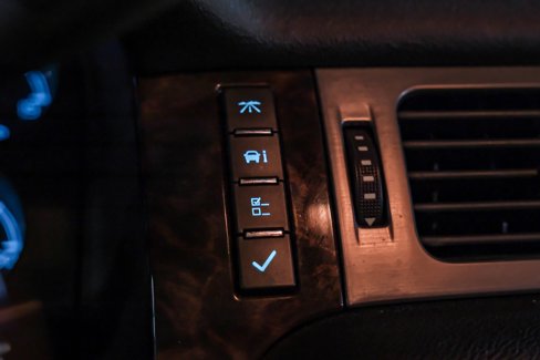 Used 2012 GMC Yukon XL Denali image 22