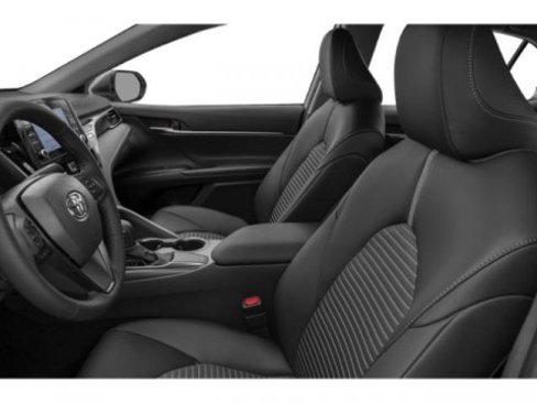 Used 2022 Toyota Camry SE image 12