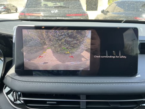 New 2025 INFINITI QX60 Pure image 10
