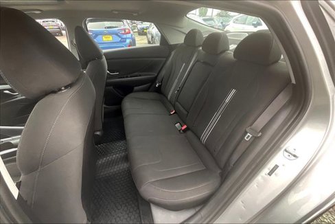 Used 2021 Hyundai Elantra SEL w/ Convenience + Premium Package image 24
