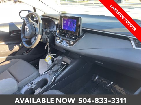 Used 2023 Toyota Corolla LE image 21
