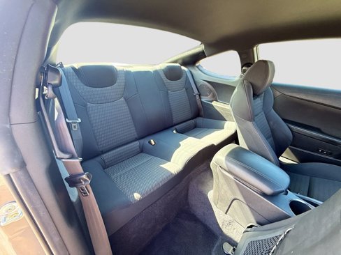 Used 2015 Hyundai Genesis 3.8 image 24