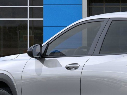 New 2025 Chevrolet Trax RS image 12