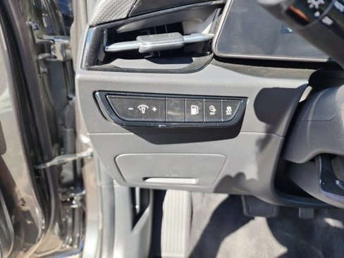 Used 2023 Kia Niro EX image 22