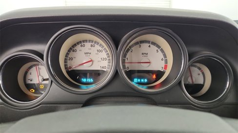 Used 2010 Dodge Challenger SE image 19