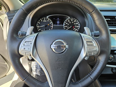 Used 2018 Nissan Altima 2.5 SR w/ SR Midnight Edition image 31