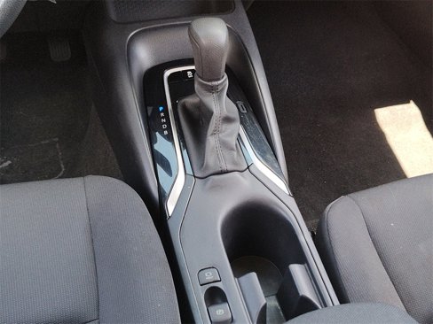 Used 2023 Toyota Corolla LE image 29