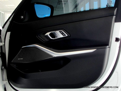 Used 2022 BMW 330e w/ M Sport Package image 29