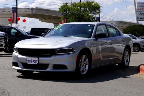 Used 2023 Dodge Charger SXT image 7