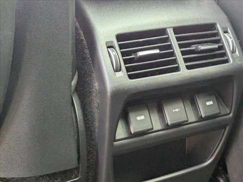 Used 2020 Land Rover Discovery Sport S image 19