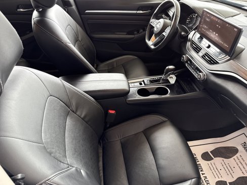 Used 2023 Nissan Altima 2.5 SL image 16