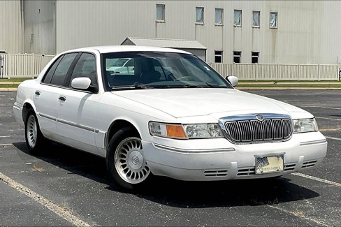 Used 2001 Mercury Grand Marquis LS image 1