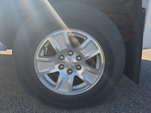 Certified 2018 Chevrolet Silverado 1500 LT w/ All Star Edition image 10