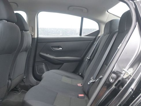 Used 2020 Nissan Sentra S image 5