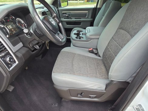 Used 2019 RAM 1500 Classic Warlock w/ Luxury Group image 23