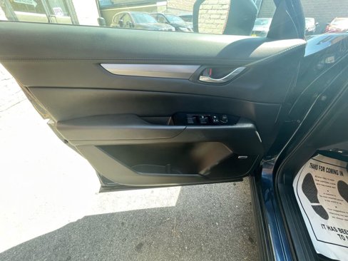 Used 2017 MAZDA CX-5 Touring w/ Preferred Equipment Package image 10
