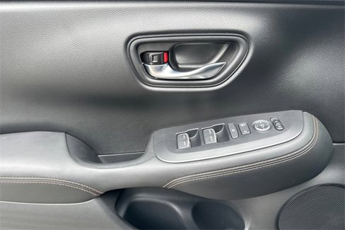 Used 2025 Honda HR-V Sport image 11