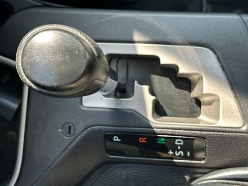 Used 2018 Toyota RAV4 XLE image 19