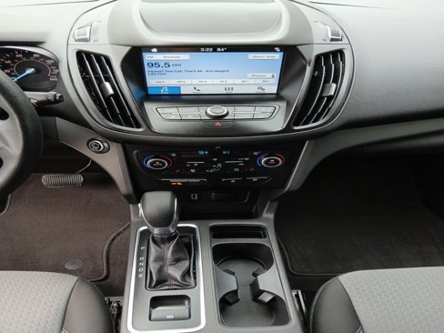 Used 2019 Ford Escape SE image 19