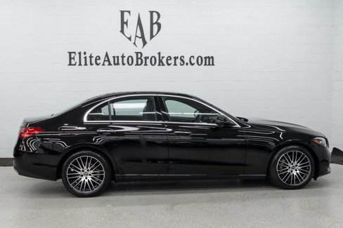 Used 2025 Mercedes-Benz C 300 4MATIC Sedan image 5