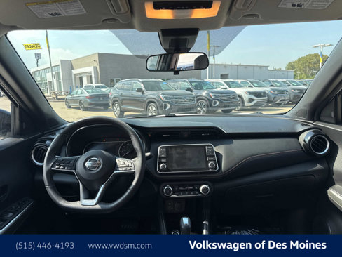 Used 2020 Nissan Kicks SR w/ SR Premium Package image 10