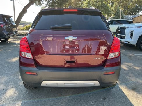 Used 2016 Chevrolet Trax LT w/ LT Sun and Sound Package image 4