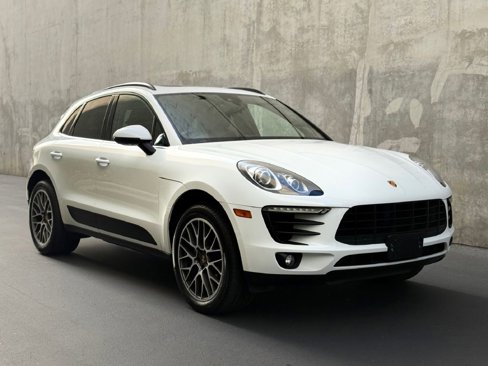 Used 2017 Porsche Macan S image 12