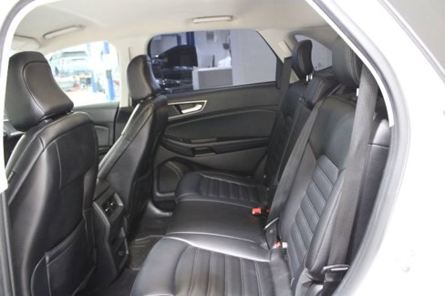 Used 2022 Ford Edge SEL image 17